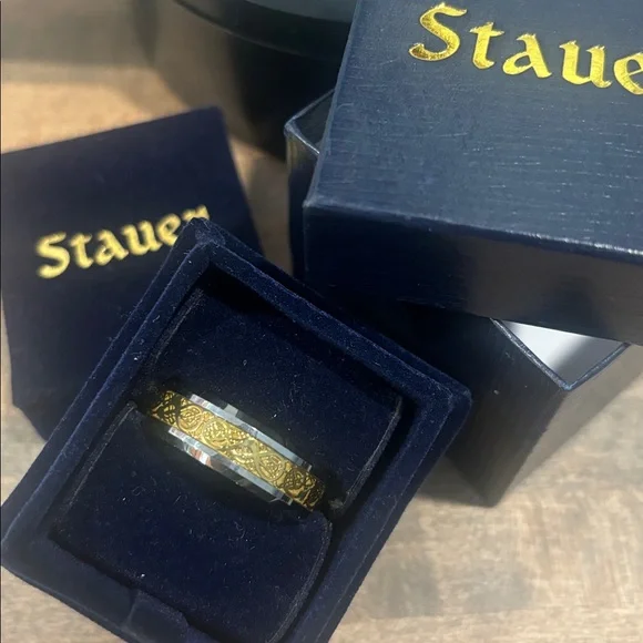 Vintage Stauer ~ Men’s Ring ~ Tungsten with Gold Tone ~ Size 13